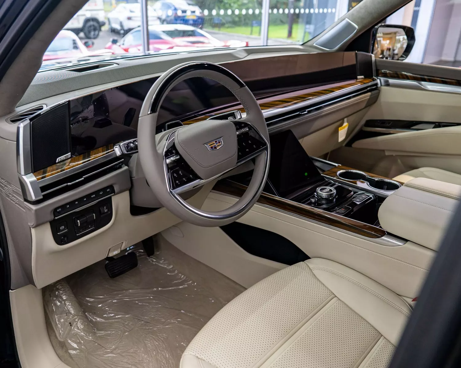 Escalade left-hand-drive cockpit and wide dashboard display