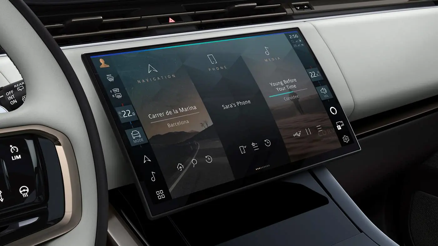 Pivi Pro touchscreen on Range Rover’s current UK page; menus and available functions depend on specification.