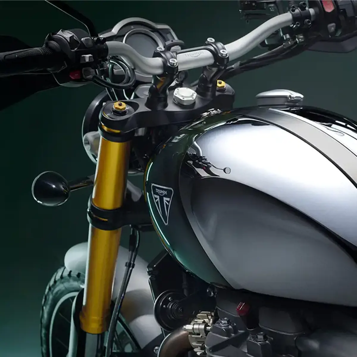 Scrambler 1200 XE Chrome Edition