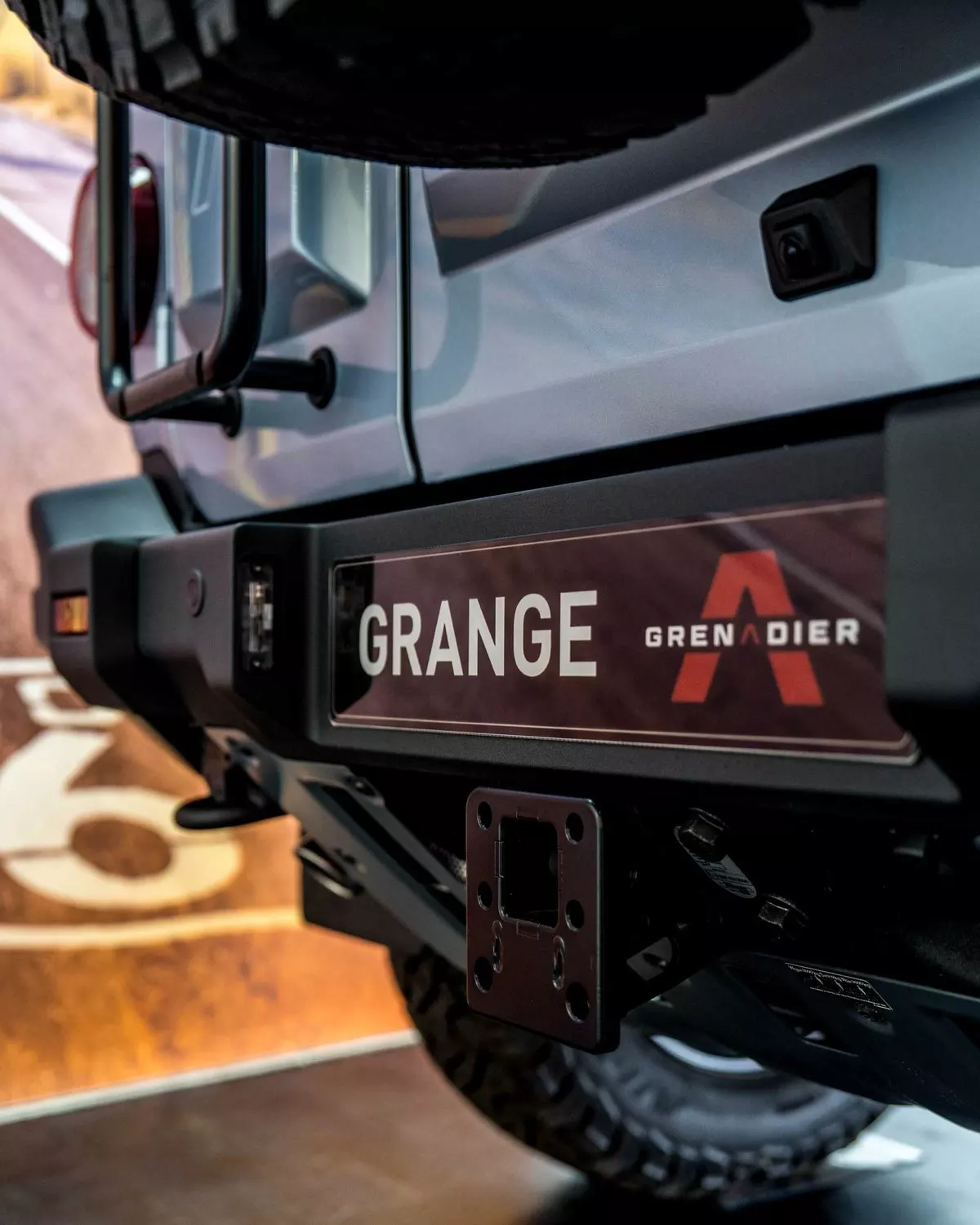 Grenadier rear bumper and mounting bracket