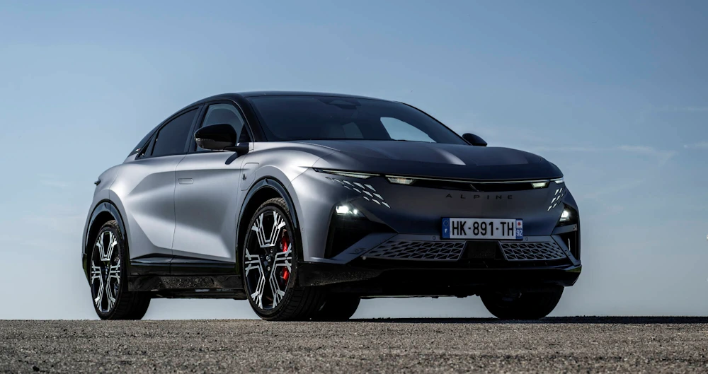 Alpine A390 GTS test drive