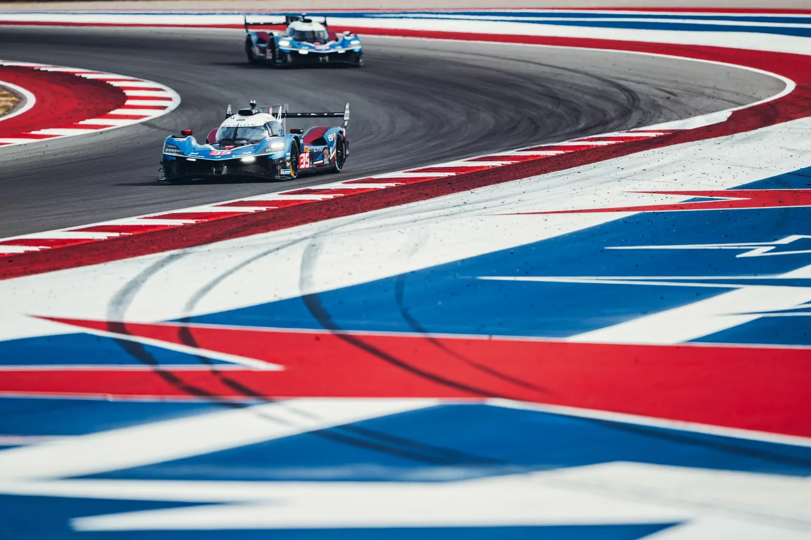 Alpine A424 racing at Circuit of the Americas in the Austin report photography