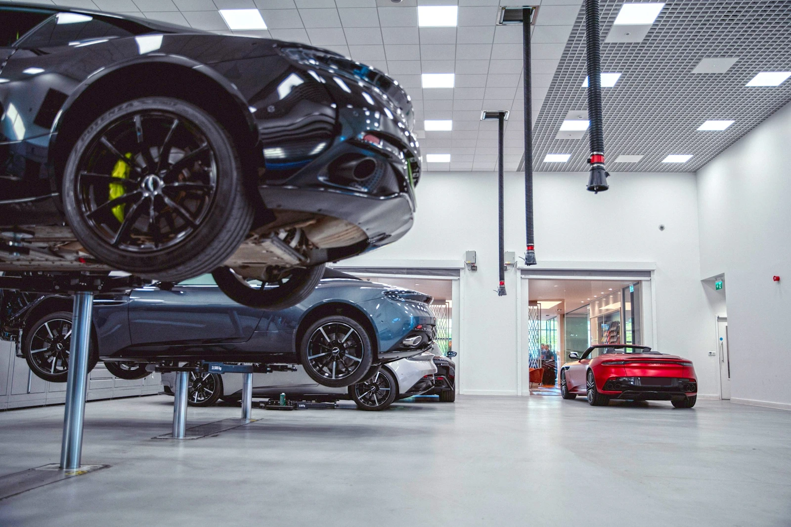 Vehicle Technicians at Grange