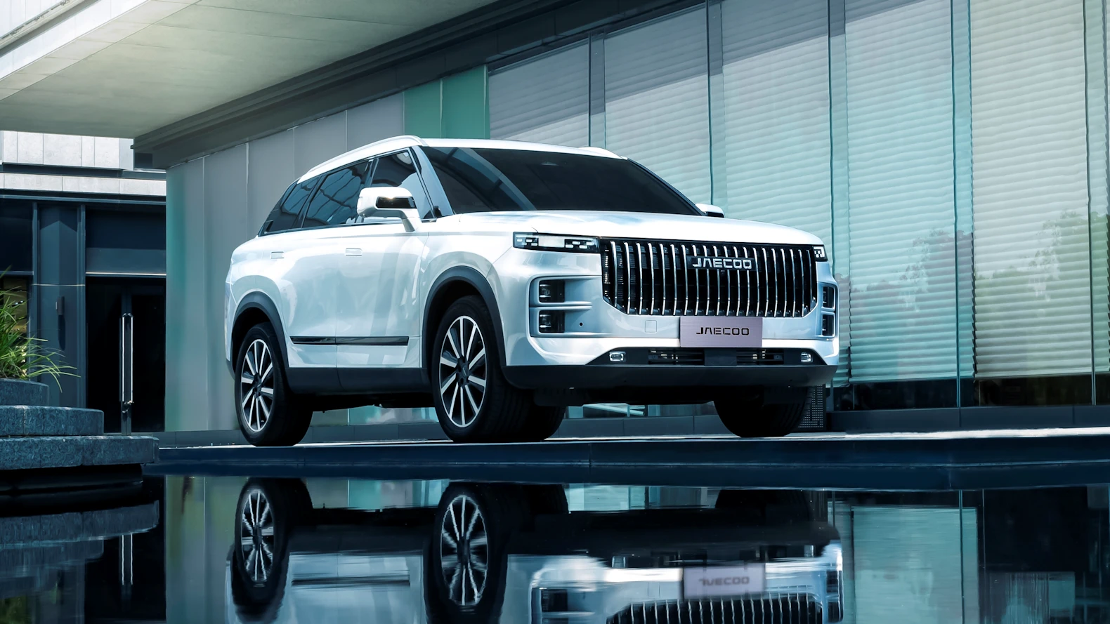 Invicta Jaecoo Maidstone image 1