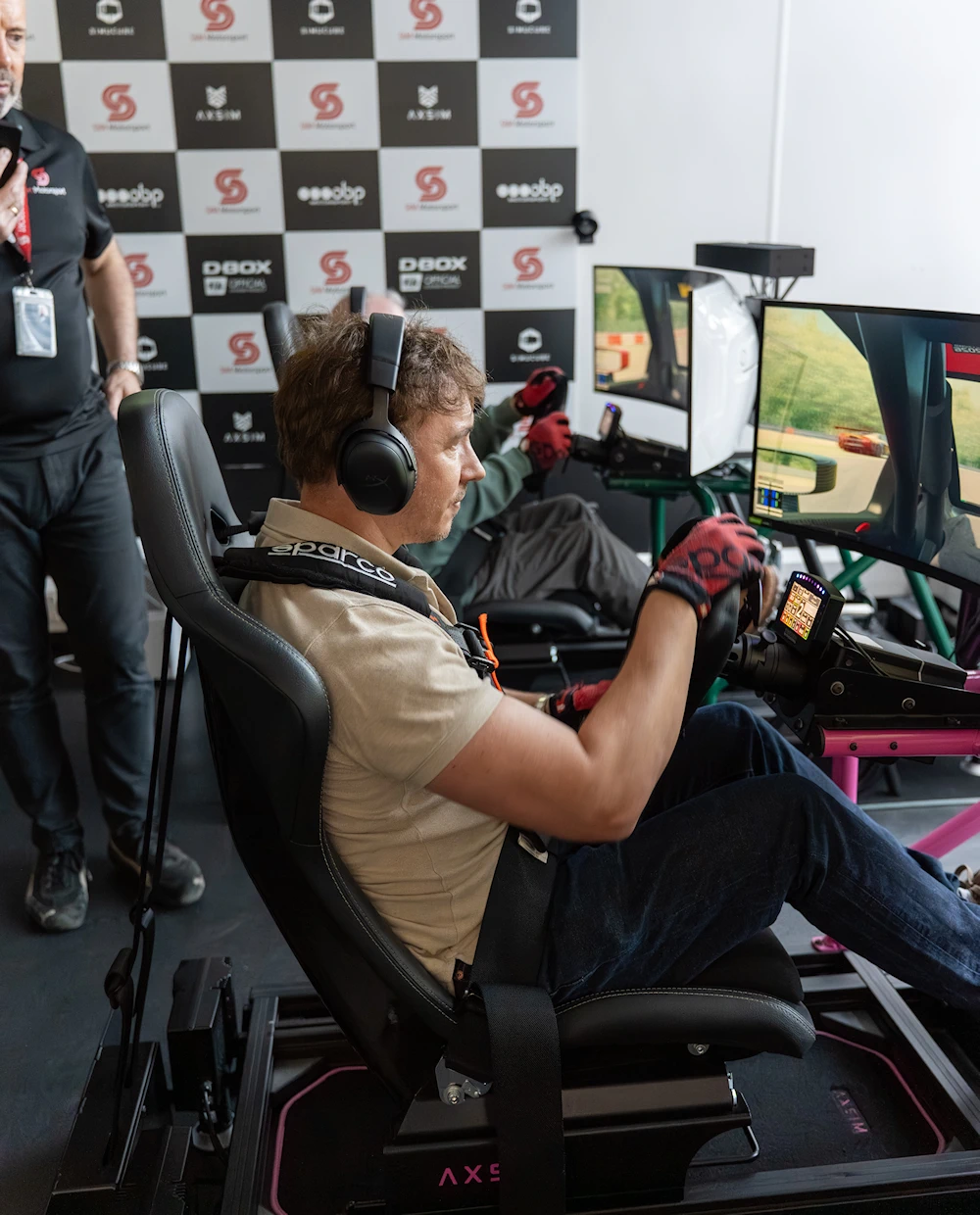 Lamborghini Chelmsford Bull Run to SIM Motorsport at Brands Hatch