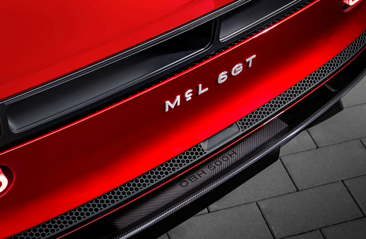 McLaren McL 6GT