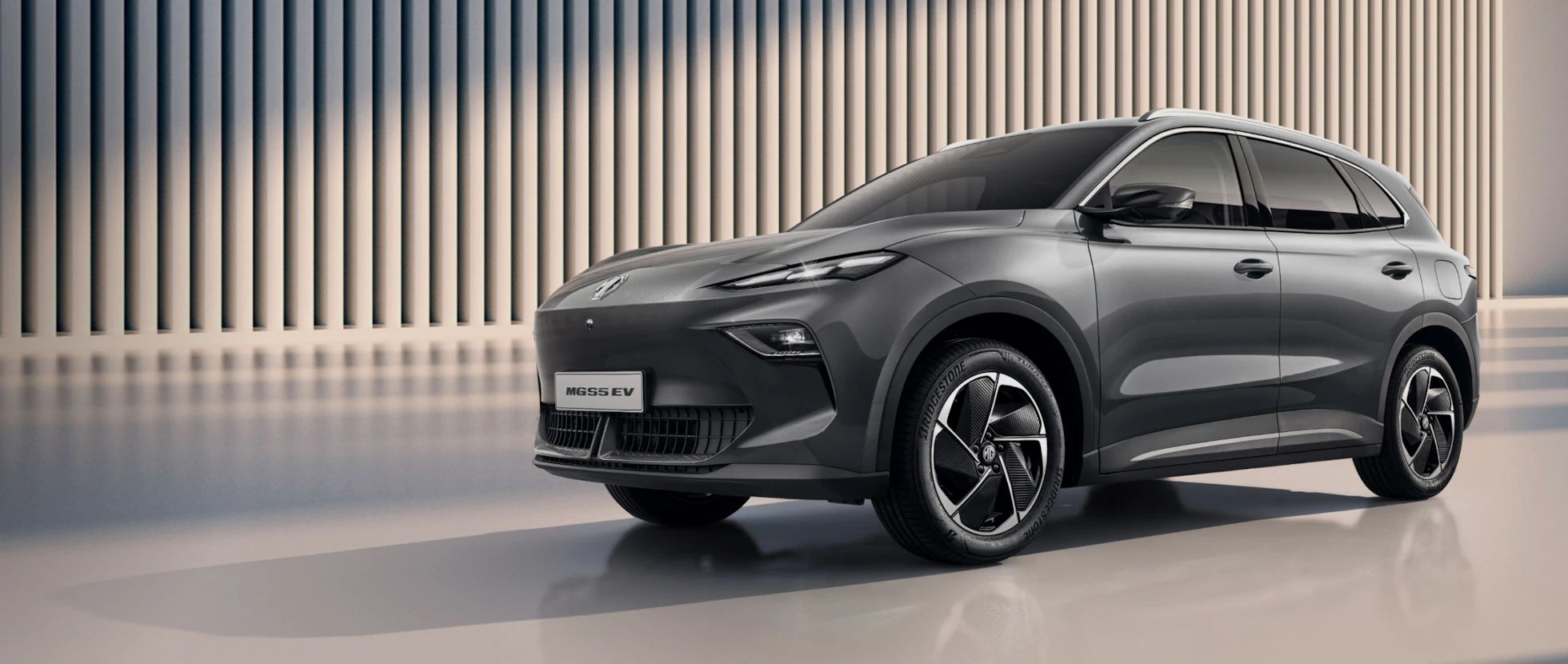 Grey MGS5 EV shown from the front three-quarter angle