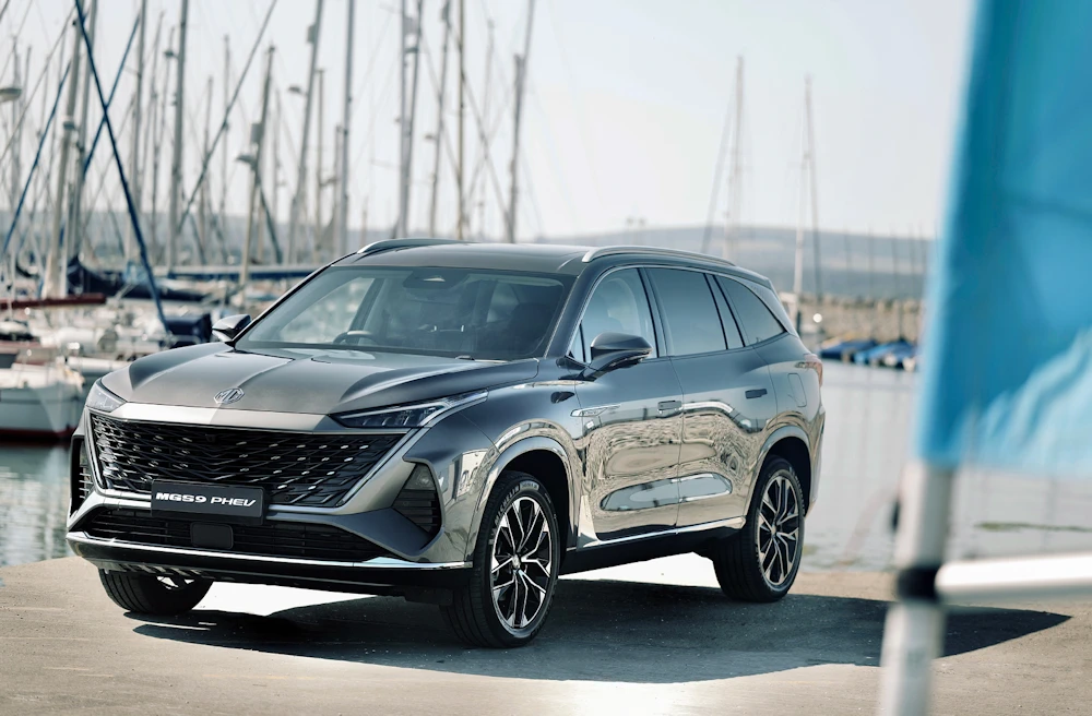 MG Partnership with the Royal Yachting Association and British Sailing Team