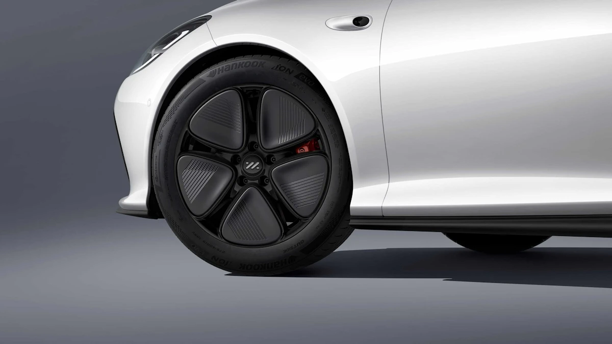 MG IM5 electric vehicle exterior detail