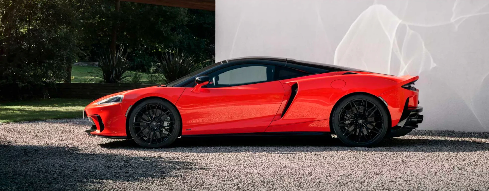 V8