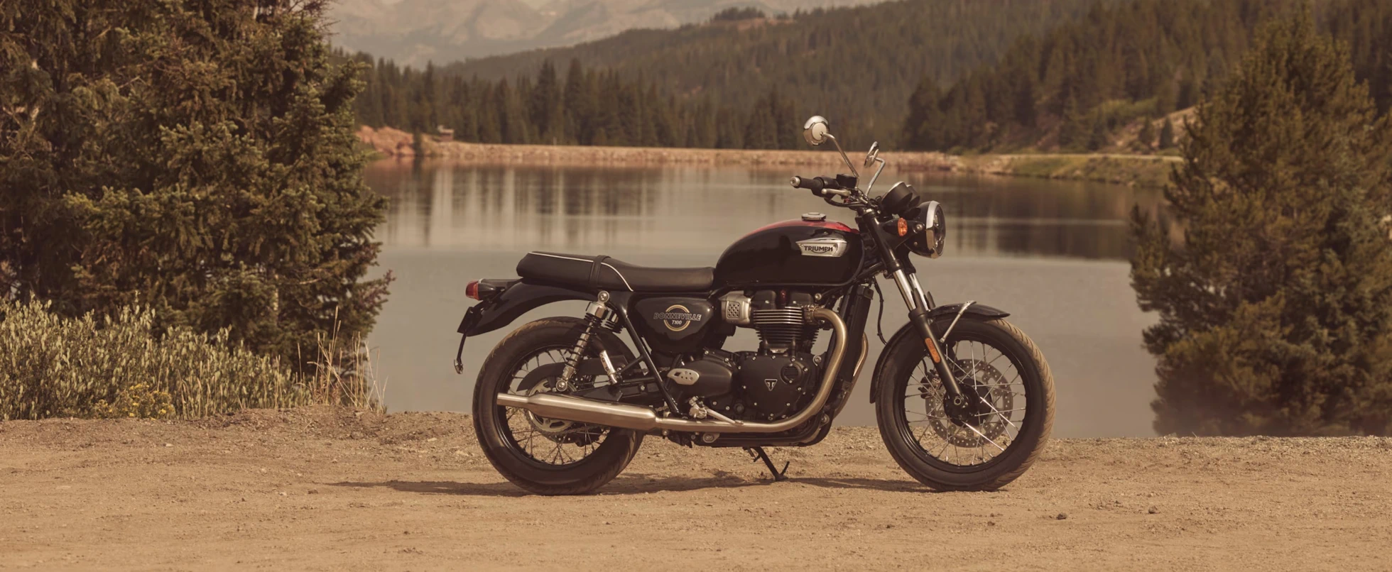 Bonneville T100