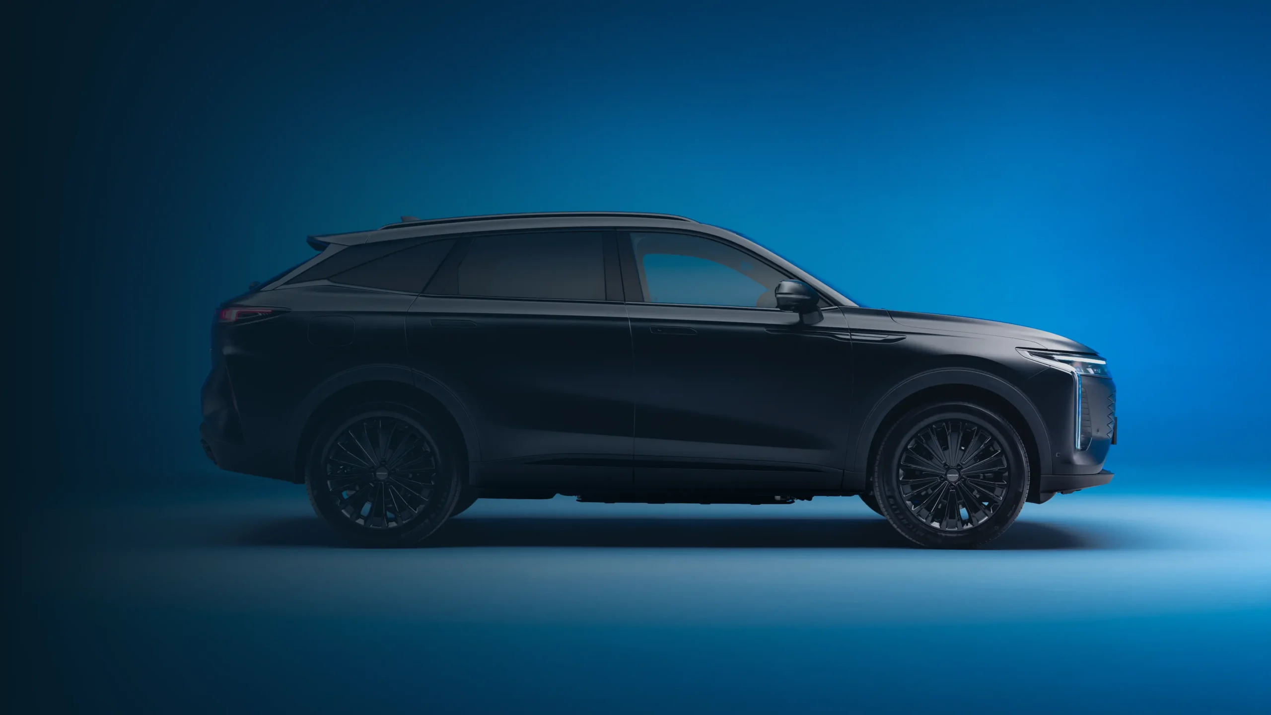 OMODA 9 Black Noble side profile